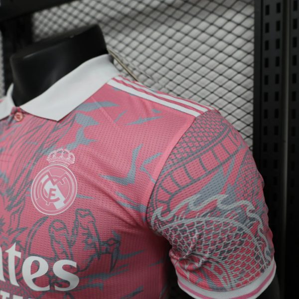 Real Madrid Dragon Rosa Special Kit