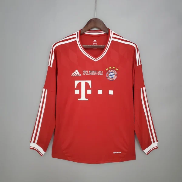 Retro Bayern 2013-14 Home Long Sleeve kit