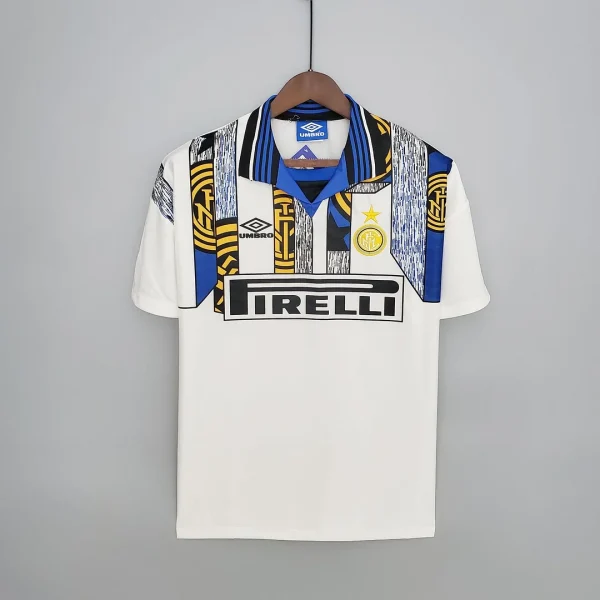 Retro Inter 96-97 Home Kit