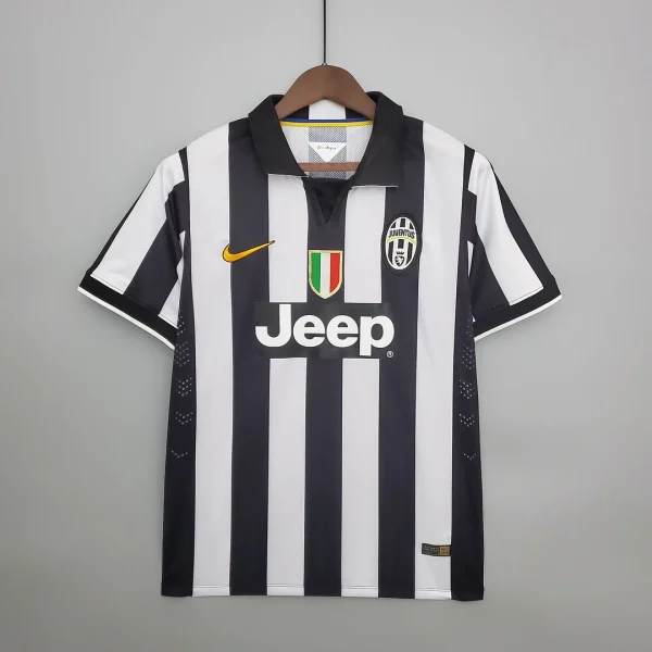 Retro Juventus 2014-15 Home Kit