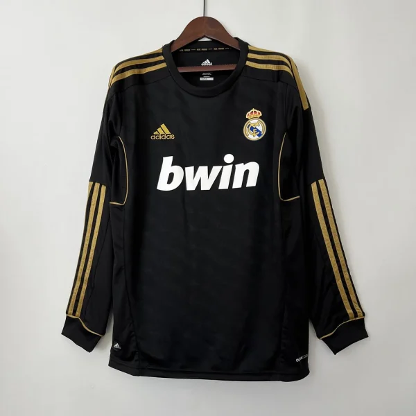 Retro Real Madrid 2011-12 Away Long Sleeve Kit