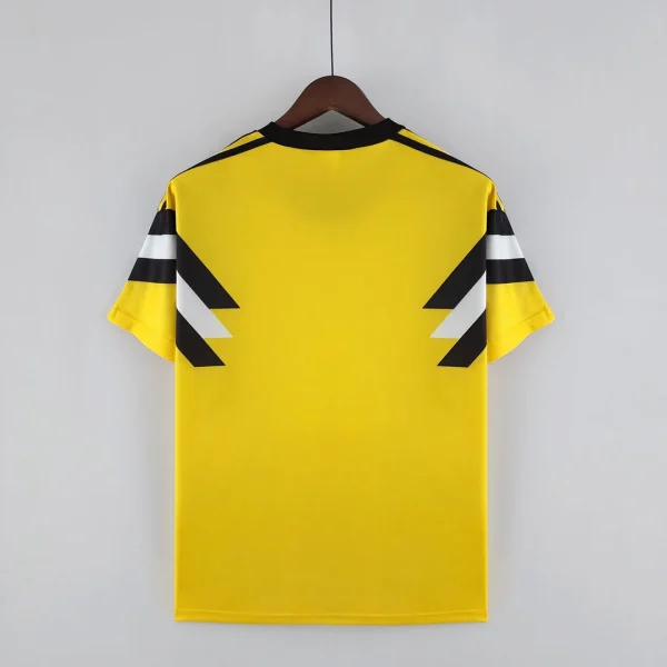 Retro Dortmund 89-90 Home Kit