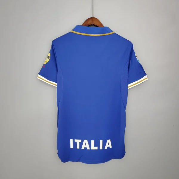 Retro Italy 96-97 Home Kit