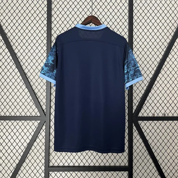 Retro Manchester City 2015-16 Home Kit