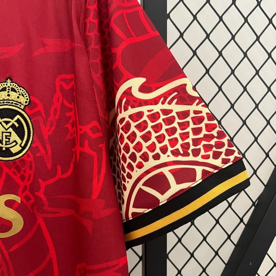 Real Madrid "Dragon de Fuego" Special Kit Fans version