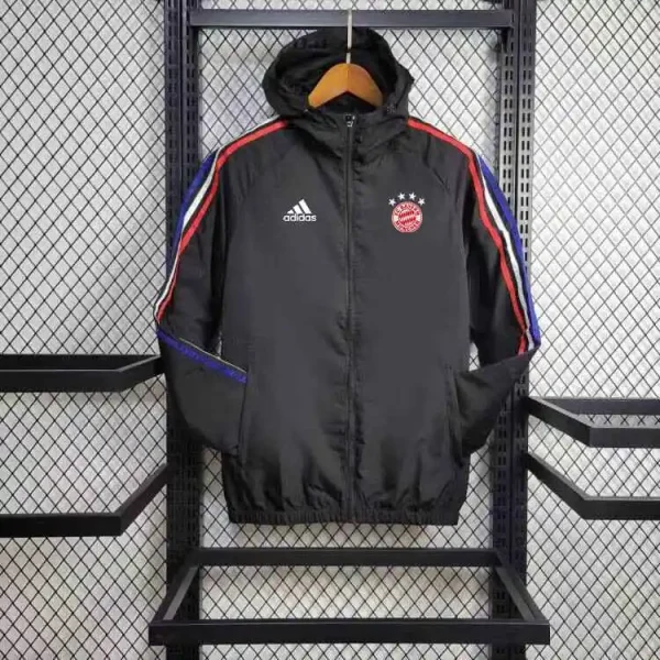 Bayern Black Windbreaker