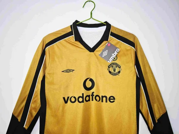 Manchester United 2001-02 Reversible Centenary Retro Long Sleeve Kit